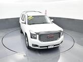 Thumbnail of 2019 Summit White GMC Yukon