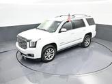 Thumbnail of 2019 Summit White GMC Yukon