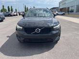 Thumbnail of 2020 Onyx Black Volvo XC40