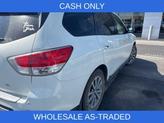 Thumbnail of 2016 Glacier White Nissan Pathfinder