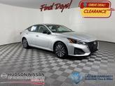Photo of 2024 Brilliant Silver Metallic Nissan Altima