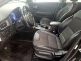 Thumbnail of 2017 Black Kia Niro