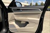 Thumbnail of 2021 Deep Black Pearl Volkswagen Atlas