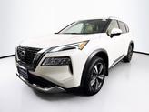 Thumbnail of 2022 White Nissan Rogue