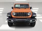 Thumbnail of 2025 Orange Jeep Gladiator