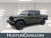 Photo of 2024 Green Jeep Gladiator