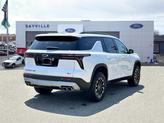 Thumbnail of 2024 Iridescent Pearl Tricoat Chevrolet Traverse