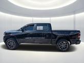 Thumbnail of 2019 Diamond Black Crystal Pearlcoat RAM 1500