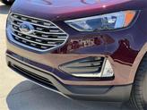 Thumbnail of 2022 Burgundy Velvet Metallic Tinted Clearcoat Ford Edge