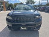 Thumbnail of 2025 Diamond Black Crystal Pearlcoat Jeep Grand Cherokee L