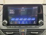 Thumbnail of 2019 Pearl White Tricoat Nissan Altima