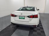 Thumbnail of 2019 Pearl White Tricoat Nissan Altima