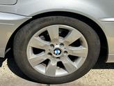 Thumbnail of 2006 Deep Cherry Red Crystal Pearlcoat BMW 325