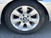 Thumbnail of 2006 Deep Cherry Red Crystal Pearlcoat BMW 325
