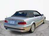 Thumbnail of 2006 Deep Cherry Red Crystal Pearlcoat BMW 325