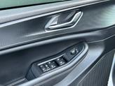 Thumbnail of 2024 Bright White Clearcoat Jeep Grand Cherokee