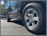 Thumbnail of 2008 Black Clearcoat Jeep Commander