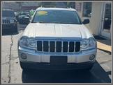 Thumbnail of 2005 Bright Silver Metallic Clearcoat Jeep Grand Cherokee