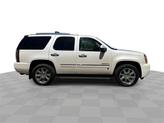 Thumbnail of 2013 White Diamond Tricoat GMC Yukon