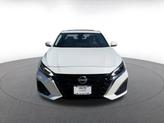 Thumbnail of 2024 Pearl White Tricoat Nissan Altima