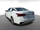 Thumbnail of 2024 Pearl White Tricoat Nissan Altima
