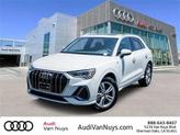 Photo of 2024 Glacier White Metallic Audi Q3
