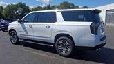 Thumbnail of 2025 Iridescent Pearl Tricoat Chevrolet Suburban