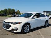 Thumbnail of 2025 Summit White Chevrolet Malibu