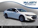 Photo of 2025 Summit White Chevrolet Malibu