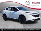 Photo of 2025 Everest White P Nissan Murano