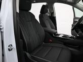 Thumbnail of 2025 Iridescent White Tricoat Buick Envision