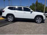 Thumbnail of 2021 Pure White Volkswagen Atlas