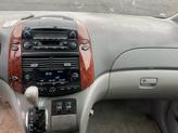 Thumbnail of 2005 Silver Shadow Pearl Toyota Sienna