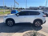 Thumbnail of 2021 Pearl White Tricoat Nissan Rogue