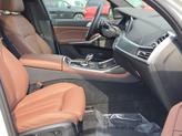 Thumbnail of 2022 Mineral White Metallic BMW X7
