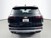 Thumbnail of 2026 Mosaic Black Metallic Chevrolet Traverse