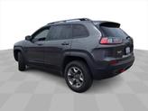 Thumbnail of 2019 Granite Crystal Metallic Clearcoat Jeep Cherokee