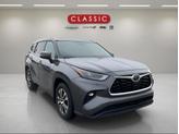 Photo of 2022 Magnetic Gray Metallic Toyota Highlander