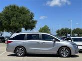 Thumbnail of 2023 Lunar Silver Metallic Honda Odyssey