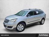 Photo of 2014 Silver Ice Metallic Chevrolet Traverse