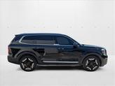 Thumbnail of 2023 Ebony Black Kia Telluride