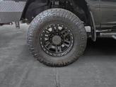 Thumbnail of 2016 Brilliant Black Crystal Pearlcoat RAM 2500