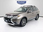 Thumbnail of 2016 Quartz Brown Metallic Mitsubishi Outlander