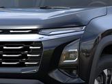 Thumbnail of 2025 Mosaic Black Metallic Chevrolet Equinox