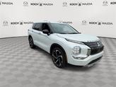 Thumbnail of 2022 White Mitsubishi Outlander