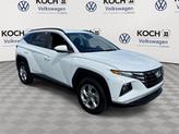 Photo of 2024 White Pearl Hyundai TUCSON