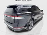 Thumbnail of 2024 Infinite Black Metallic Clearcoat Lincoln Aviator