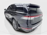 Thumbnail of 2024 Infinite Black Metallic Clearcoat Lincoln Aviator
