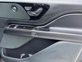 Thumbnail of 2024 Infinite Black Metallic Clearcoat Lincoln Aviator