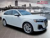 Photo of 2025 Glacier White Metallic Audi Q7